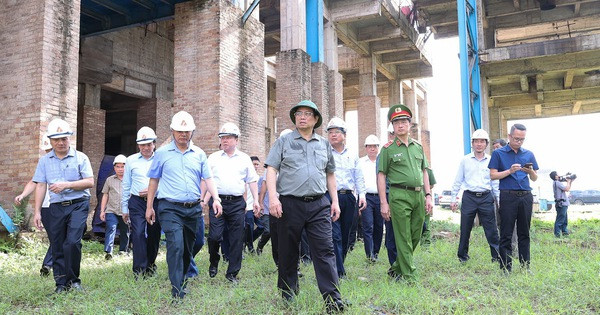Thủ tướng khảo sát Dự án Gang thép Thái Nguyên yếu kém, chậm tiến độ