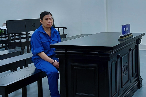 Cựu giáo viên lừa đảo ‘chạy ghế’ hiệu phó