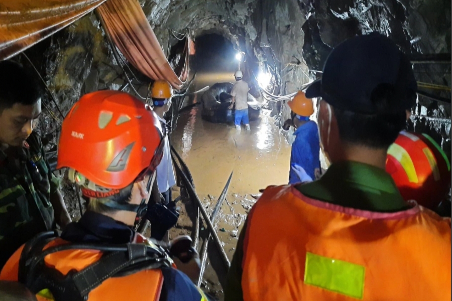 Hiện trường bên trong hầm thủy điện nơi một công nhân đang mất tích