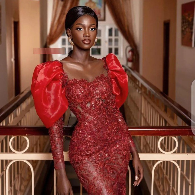 Khoảnh khắc Hoa hậu Bờ Biển Ngà 2022 suýt ngất khi đăng quang - 5