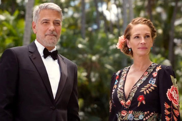 George Clooney và Julia Roberts tái hợp màn ảnh trong vai vợ chồng