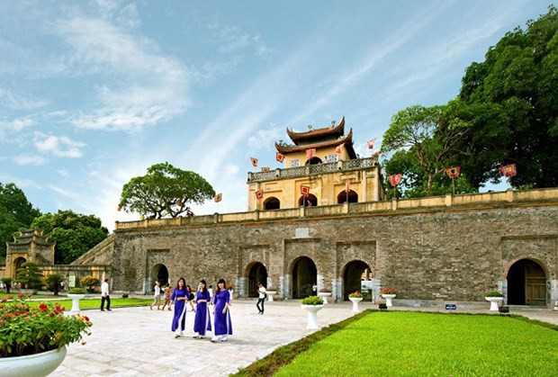Hanoi to impress visitors through beautiful gifts, tourism photos hinh anh 1