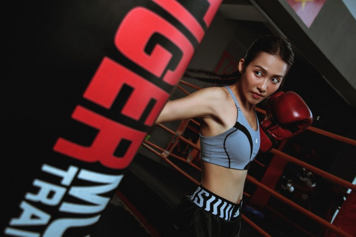 Khả Ngân trở lại với hình ảnh boxing girl gây sốt 10 năm trước   BaoHaiDuong