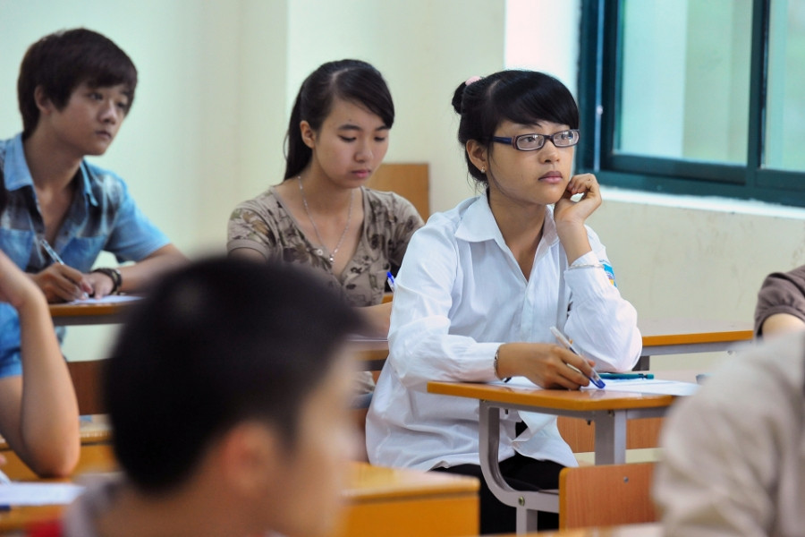 Đề thi thử tốt nghiệp THPT môn Toán năm 2022 của Nam Định