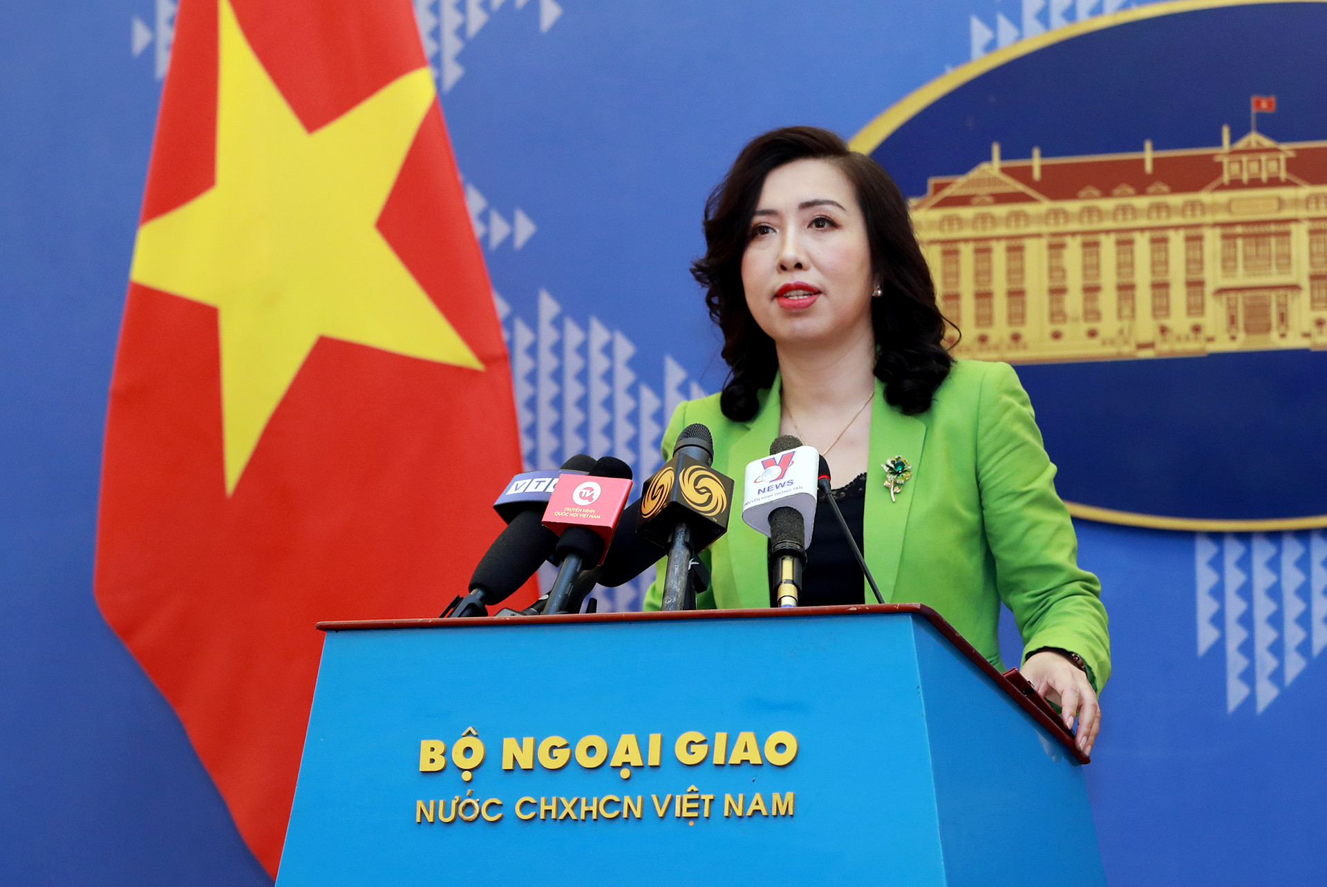 Tây Ban Nha vẫn đang thu thập chứng cứ, điều tra 2 nghệ sĩ Việt nghi xâm hại tình dục