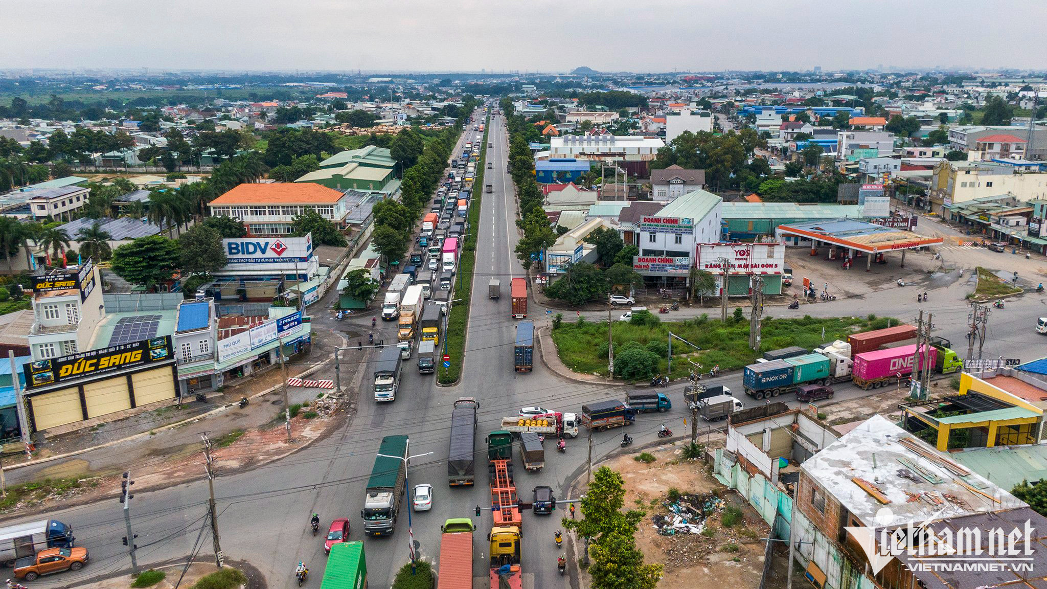 Bình Dương cấm xe theo giờ trên các tuyến đường huyết mạch