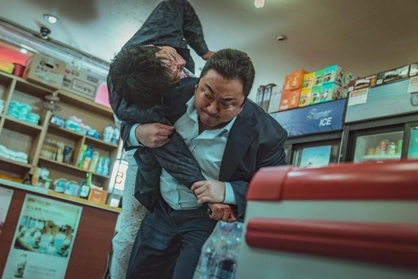 Korean action comedy banned in Vietnam because of too many violent scenes ảnh 1