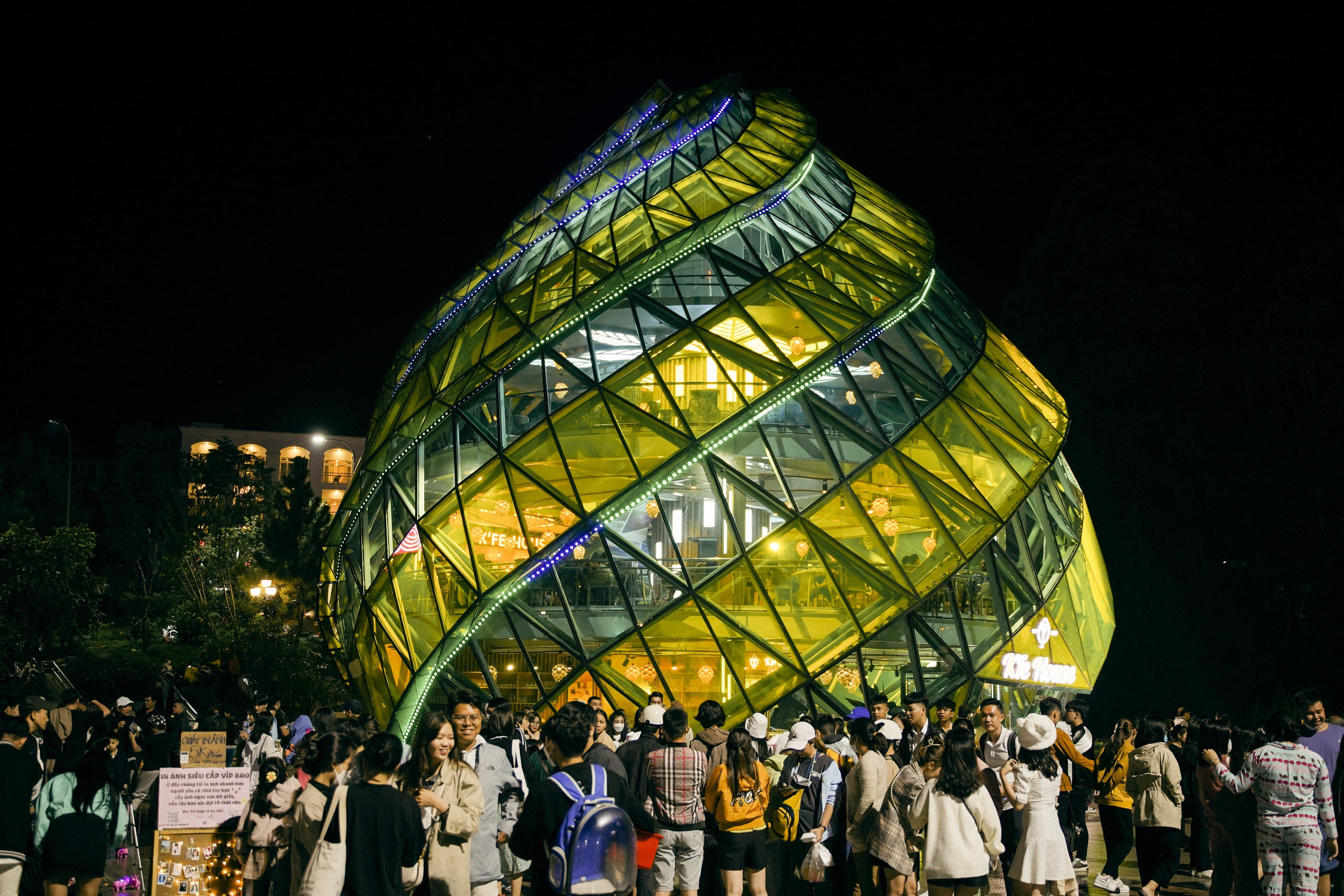 Du lich theo review anh 1