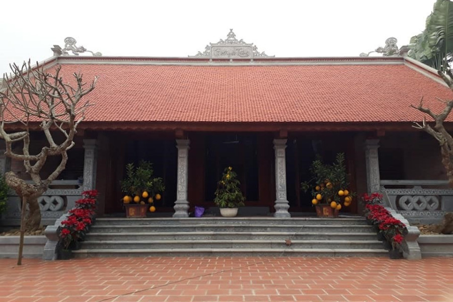 Nhà gỗ 5 gian quanh năm thoáng mát, hút tài lộc cho gia chủ