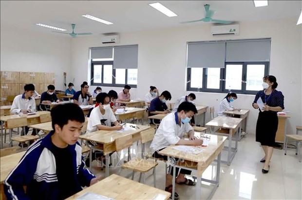 National high school graduation exam concludes hinh anh 1