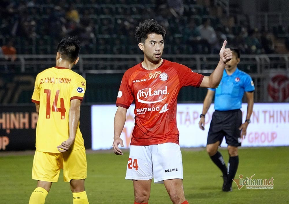 Lee Nguyễn tái ngộ V-League: Phía sau niềm hân hoan