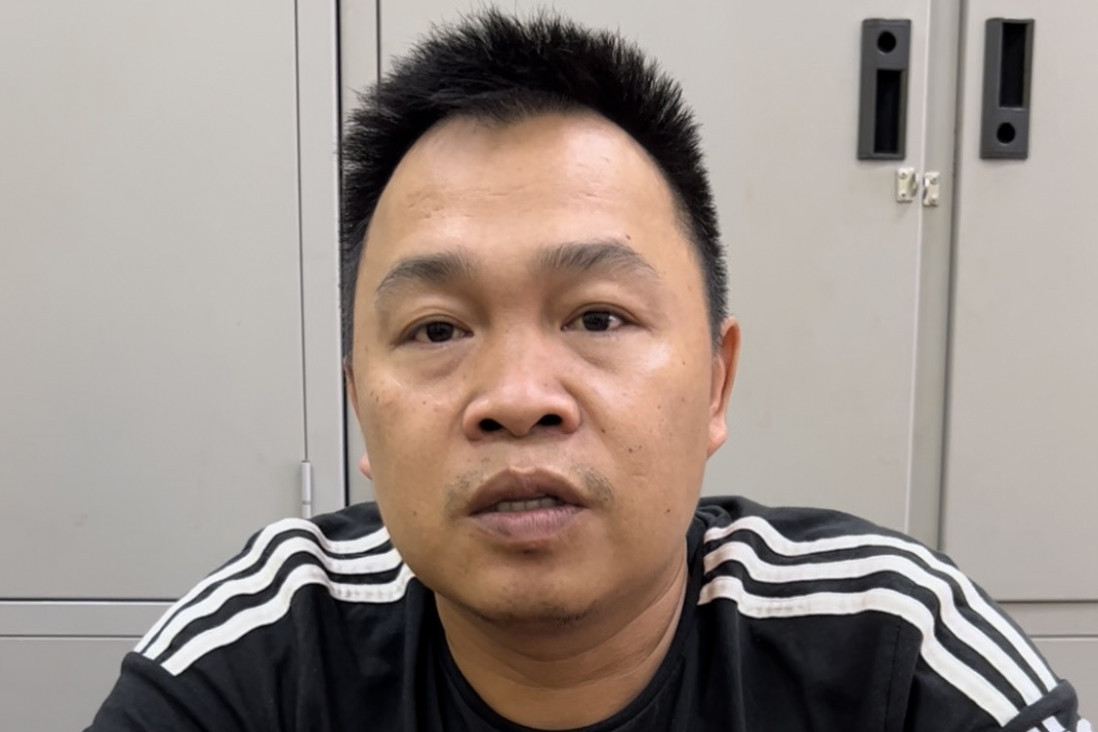 Tài xế taxi mua heroin cho vào ống hút nhựa rồi đi 'ship' cho khách