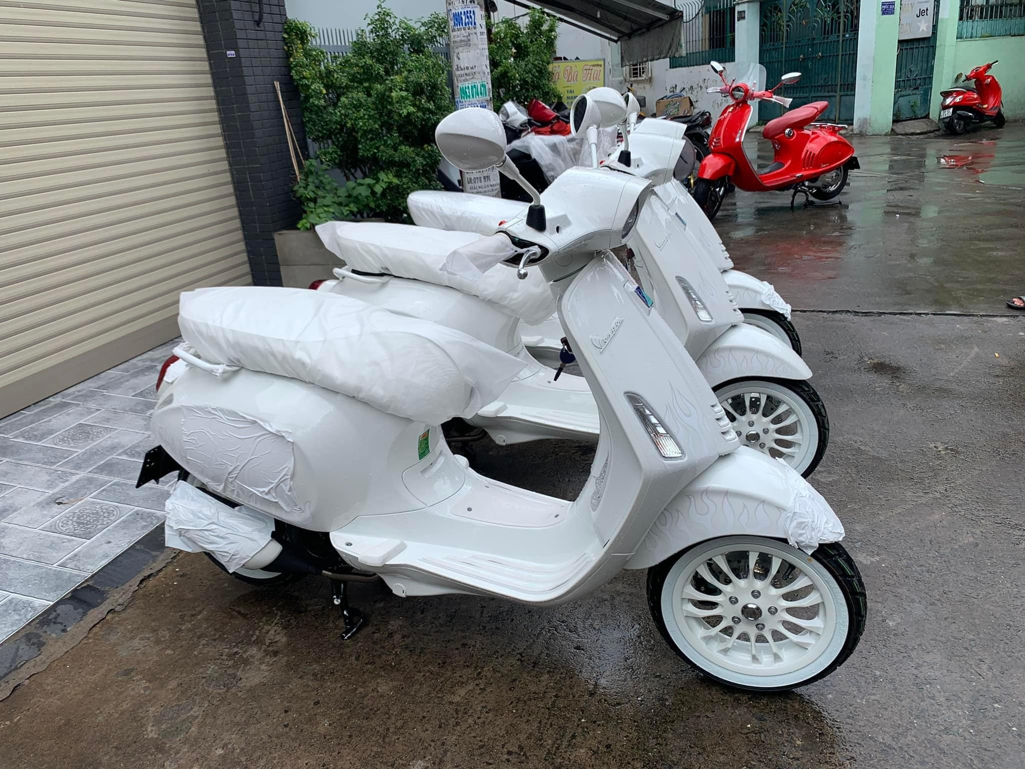 Dân buôn “hét giá” xe Vespa Sprint Justin Bieber cao hơn giá gốc gần 100 triệu