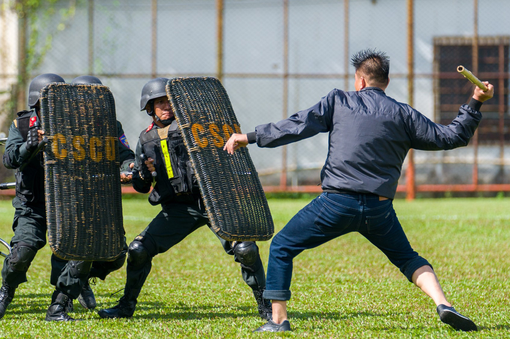 Trung đoàn Cảnh sát cơ động dự bị chiến đấu TP.HCM ra mắt