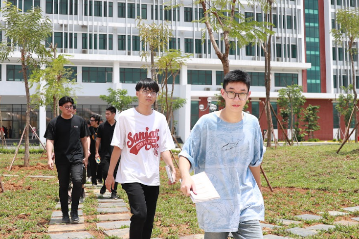 4 trường thuộc ĐH Quốc gia Hà Nội đưa sinh viên lên Hòa Lạc