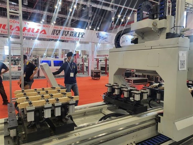 International wood fair opens in Binh Duong hinh anh 1