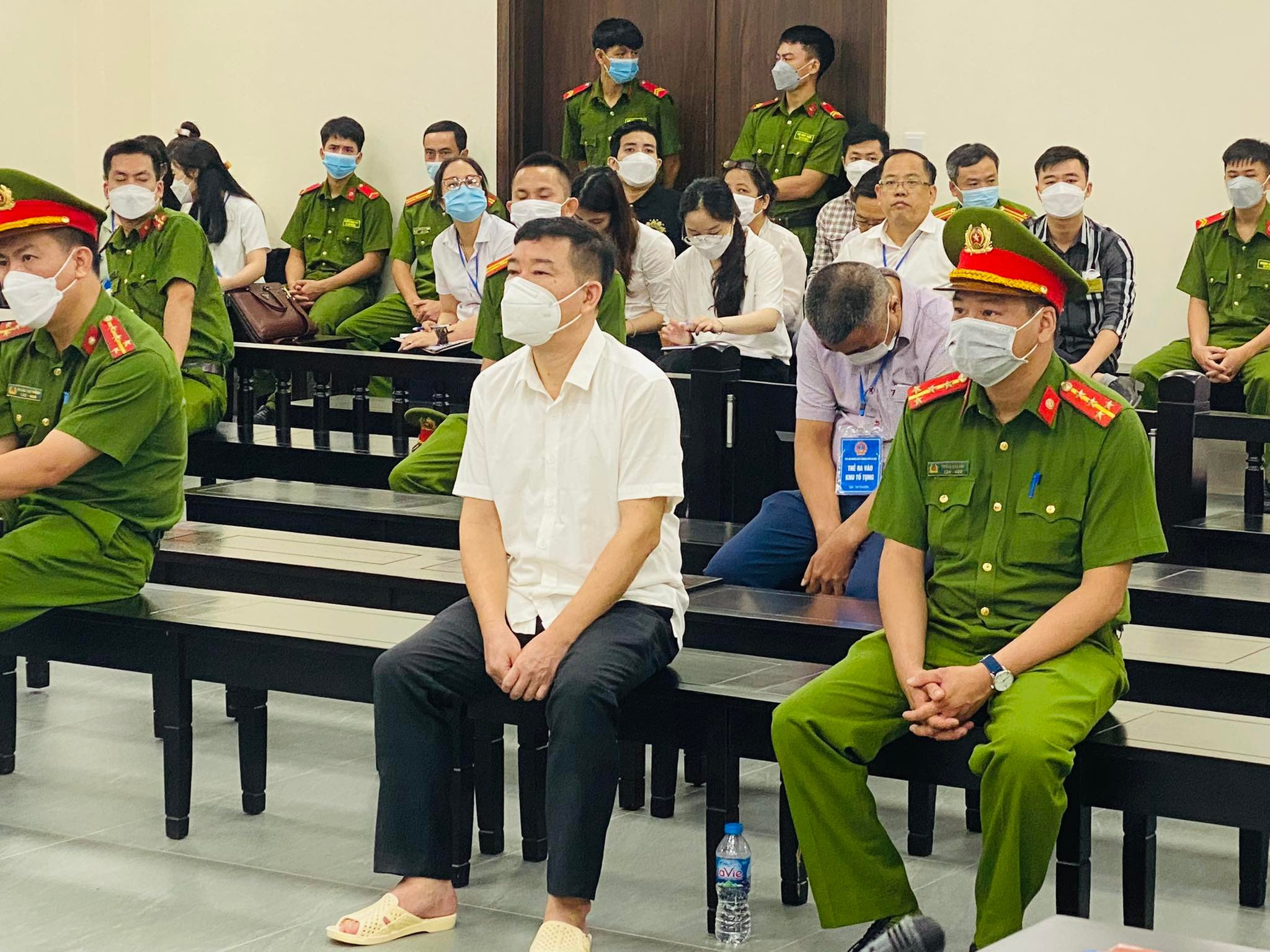 Bí ẩn hồ sơ bị mất vụ cựu đại tá Phùng Anh Lê nhận hối lộ