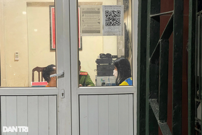 Công an thông tin vụ cô gái khỏa thân đi bộ ở đường Nguyễn Trãi - 1