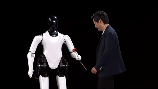 Robot hình người đầu tiên của Xiaomi: Cao 1m77, biết cả võ kungfu