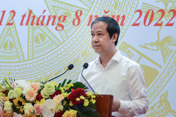 Bộ trưởng Nguyễn Kim Sơn: Nghiên cứu xây dựng Luật Nhà giáo