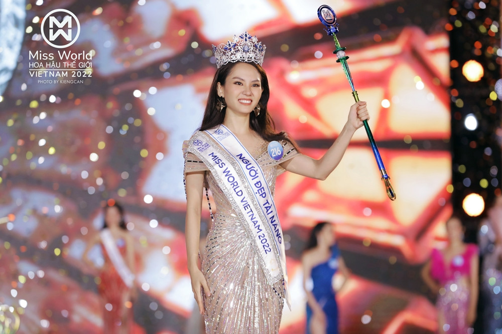 Huỳnh Nguyễn Mai Phương đăng quang Miss World Vietnam 2022