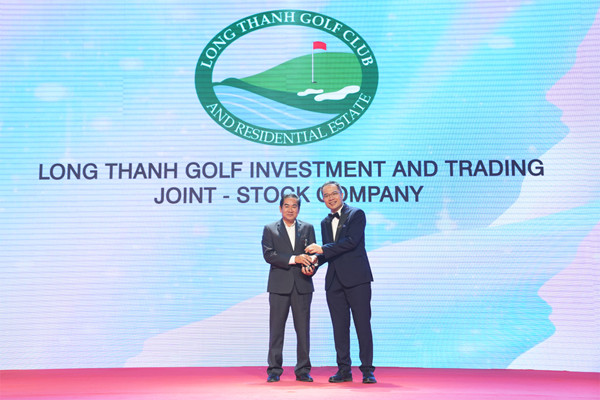 Golf Long Thành năm thứ 2 liên tiếp nhận giải Nơi làm việc tốt nhất châu Á