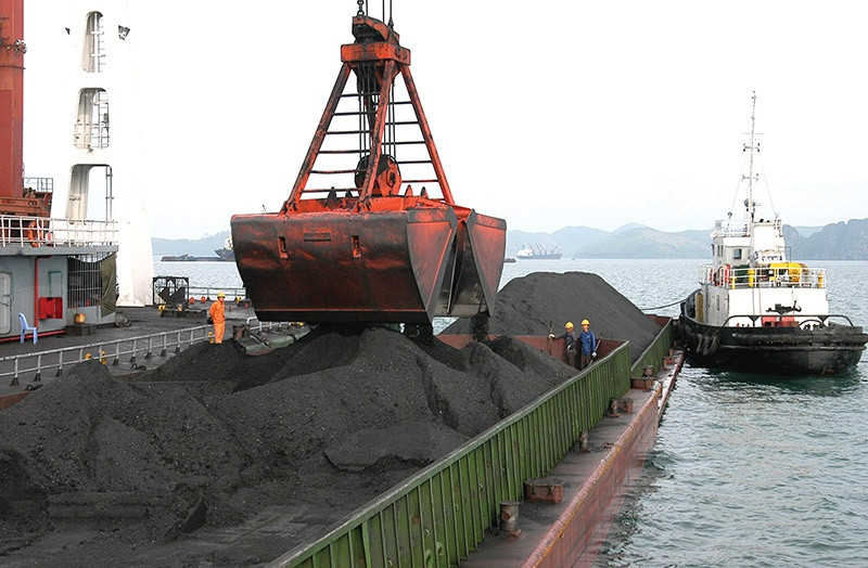 Power shortage worries increase hunger for coal