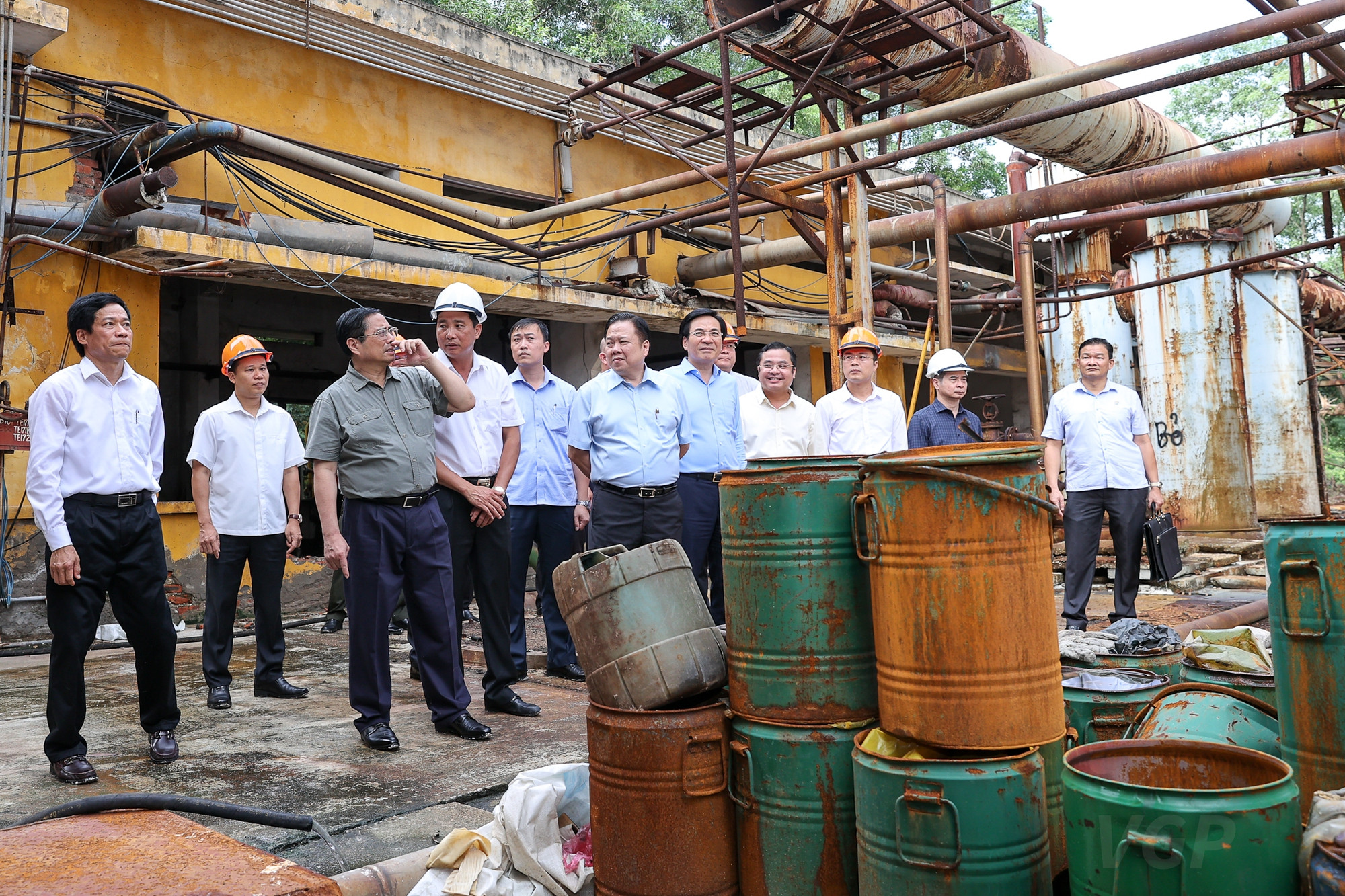 Chùm ảnh: Thủ tướng kiểm tra dự án đạm Hà Bắc – 1 trong 12 dự án yếu kém ngành công thương - Ảnh 3.