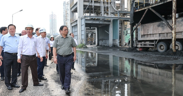 Thủ tướng kiểm tra, khảo sát thực địa dự án Đạm Ninh Bình