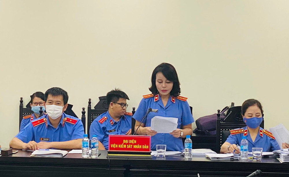 Đề nghị tuyên phạt cựu đại tá Phùng Anh Lê mức án 9- 10 năm tù