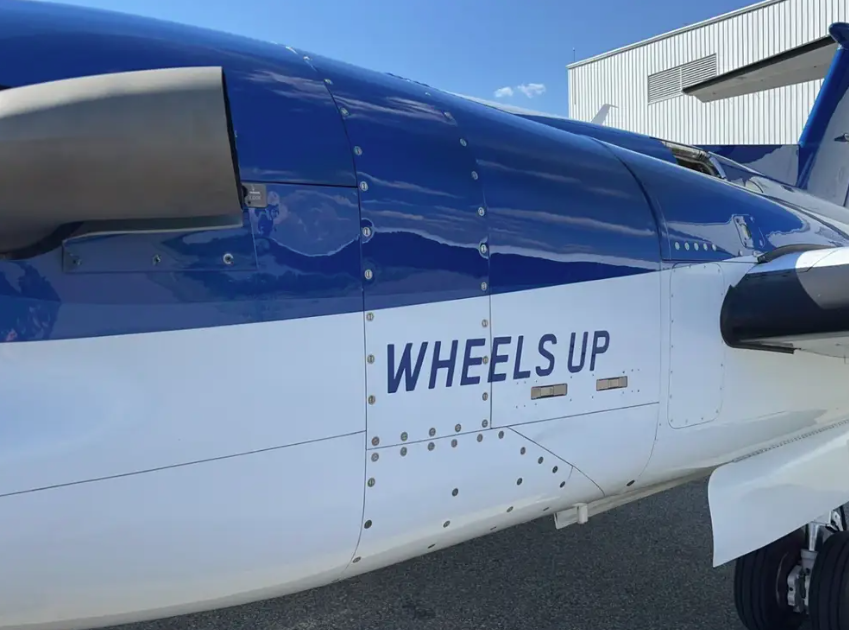 gia ve may bay anh 3