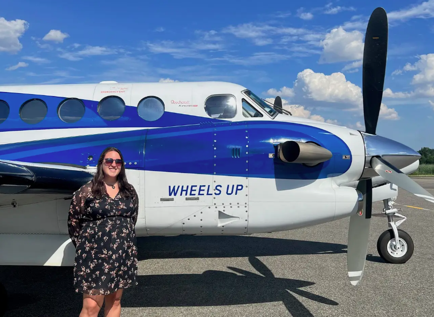 gia ve may bay anh 1