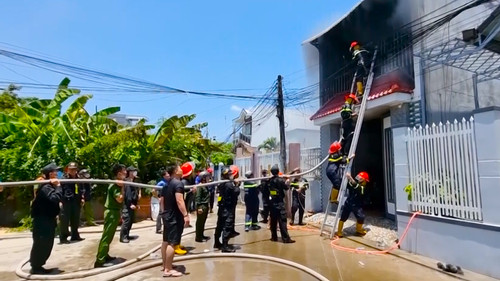 Tìm thấy thi thể 3 mẹ con trong nhà bị cháy ở Ninh Thuận