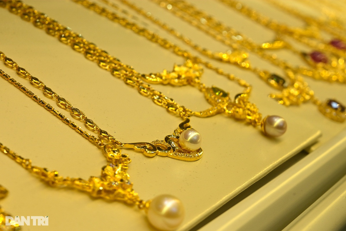 Phát hiện yếu tố chặn đà tiến bước của giá vàng - 1