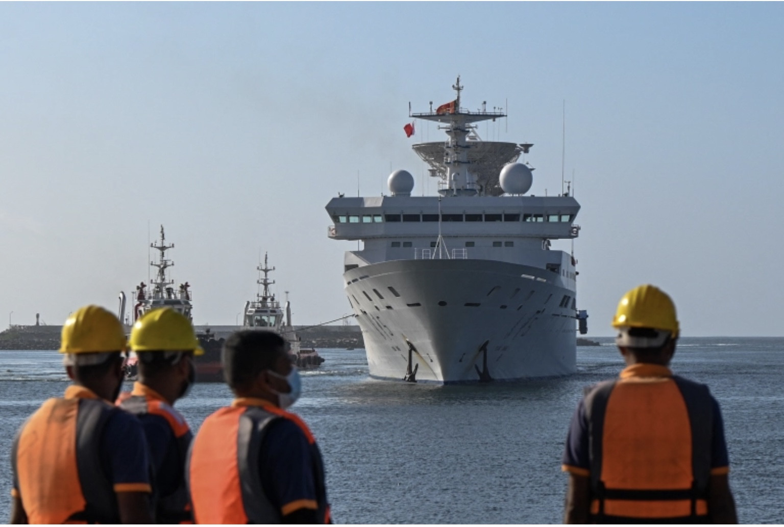 Sau nhiều bế tắc, tàu khảo sát quân sự Trung Quốc cập cảng Sri Lanka
