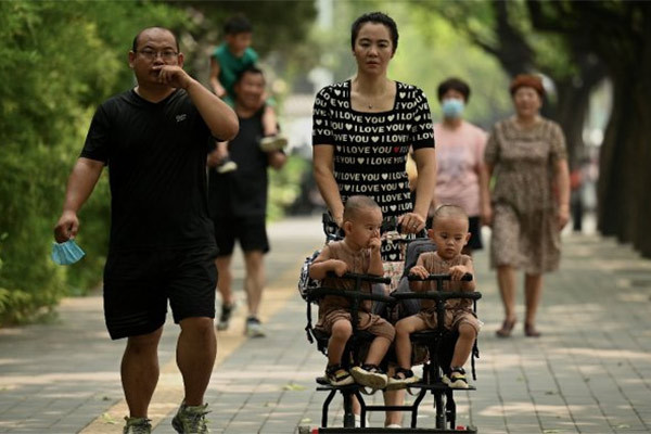 Trung Quốc tạo điều kiện để các gia đình chữa hiếm muộn, thúc đẩy tăng tỷ lệ sinh