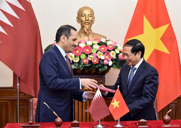 Vietnam, Qatar mutually waive visas for diplomatic, official passport holders