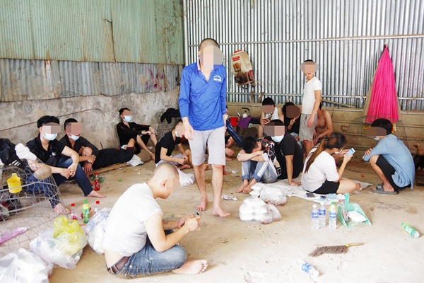 40 người nghi chạy trốn khỏi casino ở Campuchia về Việt Nam