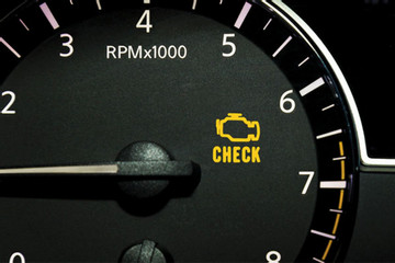 Xe rung giật, đèn Check Engine sáng và đây là 6 lý do