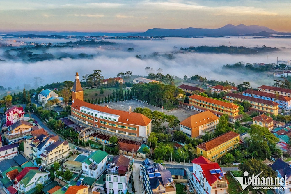 'Xoá sổ' 3 trường cao đẳng ở Tây Nguyên