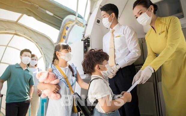 Vietnam Airlines resumes, increases frequency of several flights in September hinh anh 1