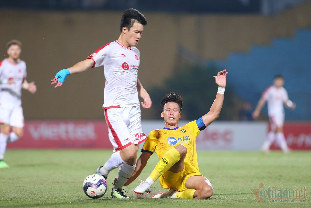 Video bàn thắng Viettel 2-0 SLNA: Hoàng Đức lại ghi bàn