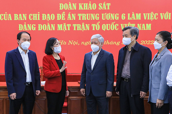 Phát huy vai trò MTTQ Việt Nam và các tổ chức chính trị xã hội giám sát công tác cán bộ