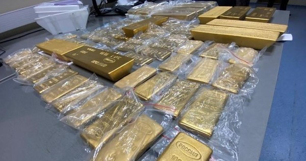 Vụ buôn lậu 225kg vàng ở sân bay Mátxcơva bị phát hiện vì tình tiết bất ngờ