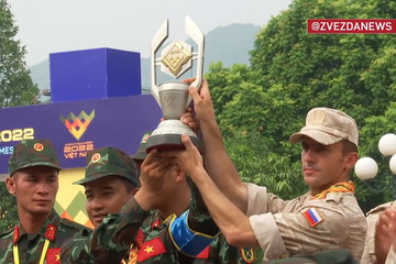 Đội Việt Nam thi “Vùng tai nạn” ở Army Games giành được huy chương vàng
