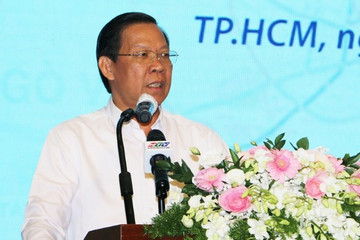 Chủ tịch TP.HCM: Giao thông phải đi trước, mở đường phát triển kinh tế - xã hội