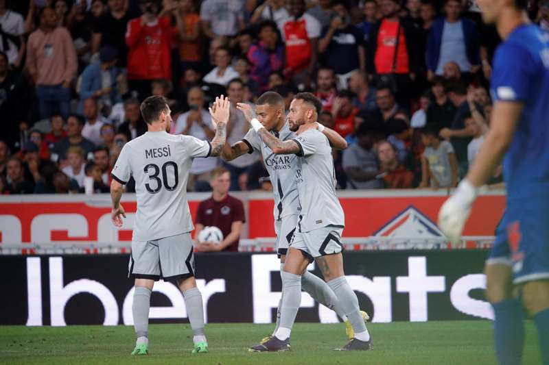 Tam tấu Messi - Neymar - Mbappe sáng rực, PSG hủy diệt Lille 7-1