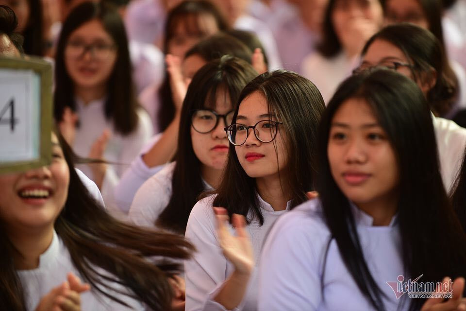 Trường THPT nào có nhiều học sinh giỏi nhất ở TP.HCM?
