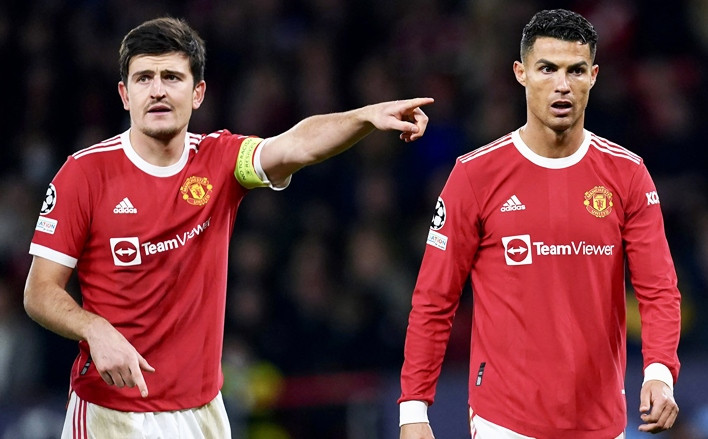 Erik ten Hag tiết lộ lý do loại Ronaldo và Maguire, MU thắng Liverpool