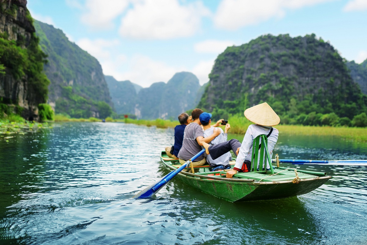 vietnam tourism hashtag